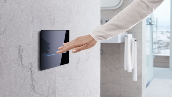 Geberit Sigma80 actuator plate, square, with touchless flush actuation Geberit Sigma80 actuator plate, square, with touchless flush actuation