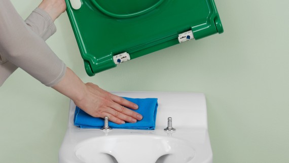 Geberit EasyMount hinges for WC seats Geberit EasyMount hinges for WC seats