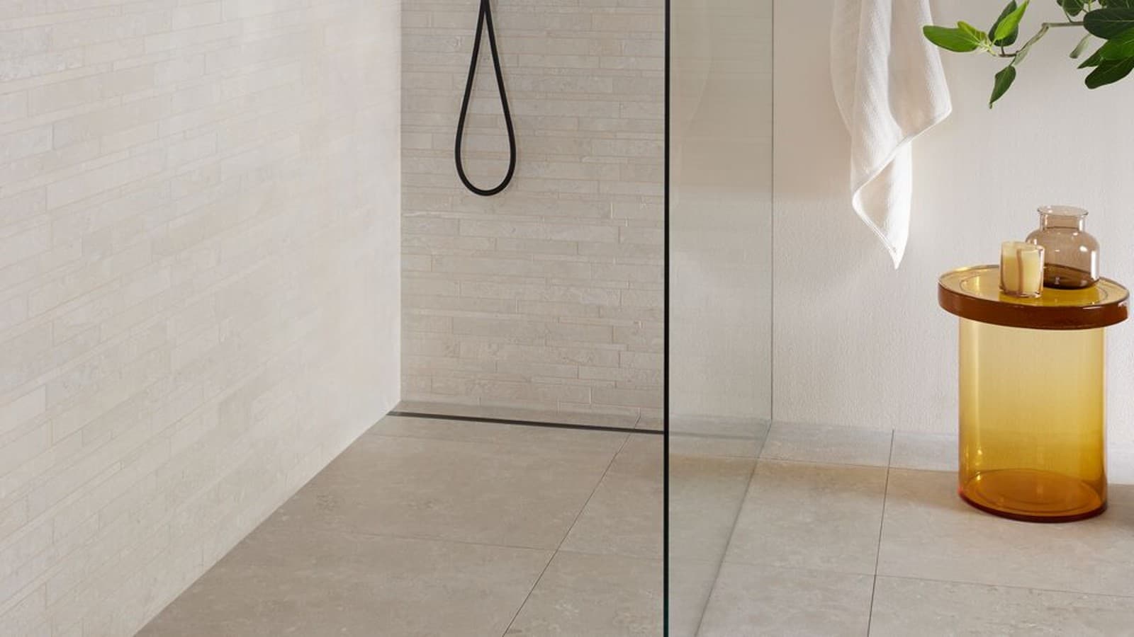 Bodenebene Dusche mit Geberit Duschrinne Cleanline50 Bodenebene Dusche mit Geberit Duschrinne Cleanline50