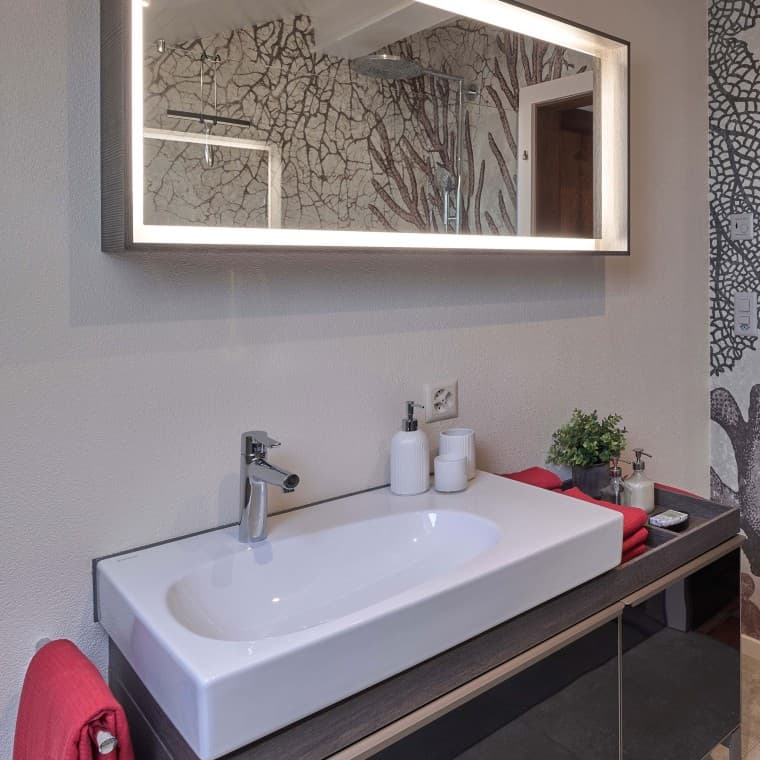 Citterio mirror cabinet, washbasin and bathroom furniture Citterio mirror cabinet, washbasin and bathroom furniture