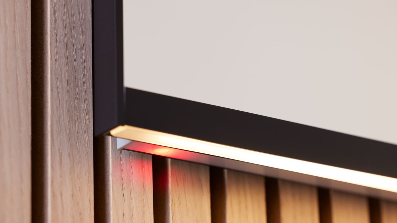 Geberit Option Plus mirror (© Geberit) Geberit Option Plus mirror (© Geberit)