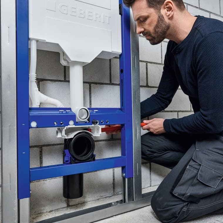 Installing the Geberit Power & Connect box Installing the Geberit Power & Connect box